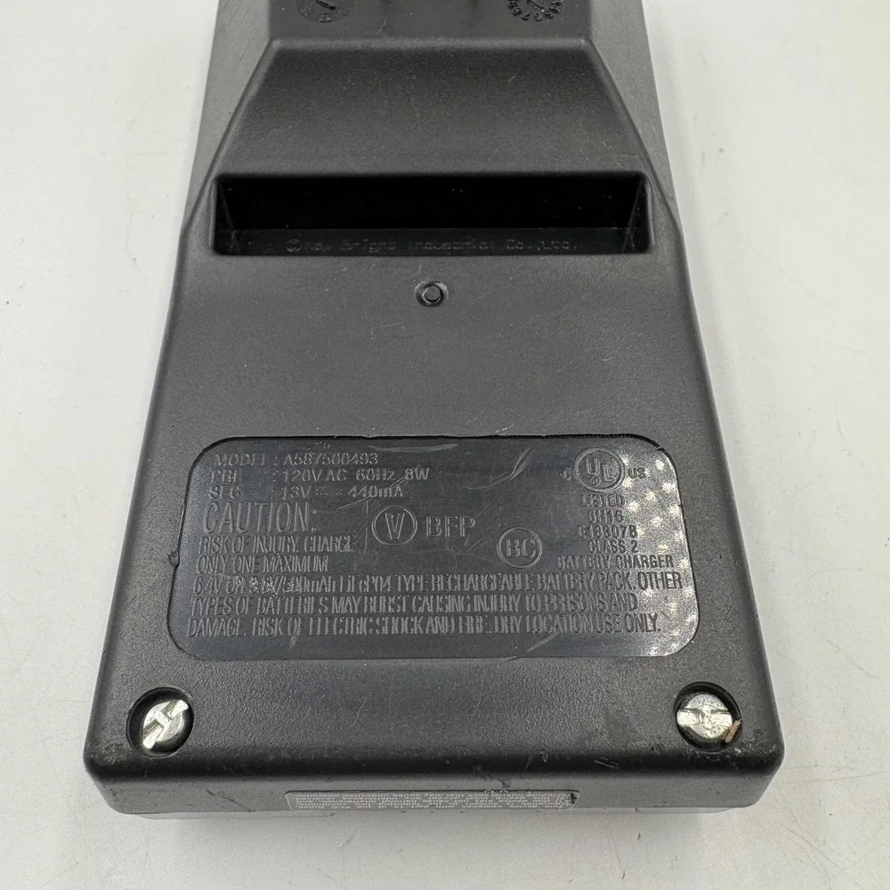 New Bright R/C 6.4V Lithium Ion Battery‎ Charger Black RC Toy Car Replacement